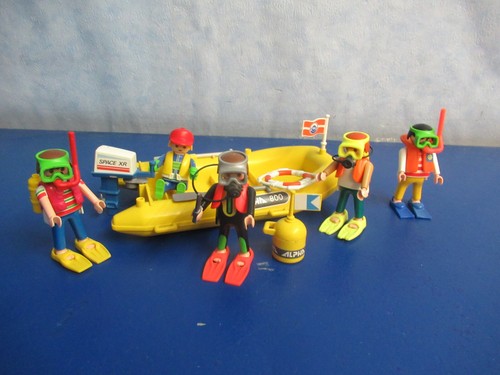 Viele taucher schlauchboot - viele,