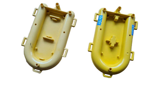 Gelbe schlauchboote aus dem - 2,